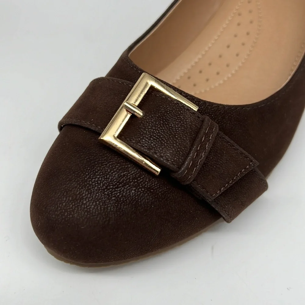 Journee Collection Graysn Brown Wedge Gold‎ Buckle Round Toe Arch Support 11M
